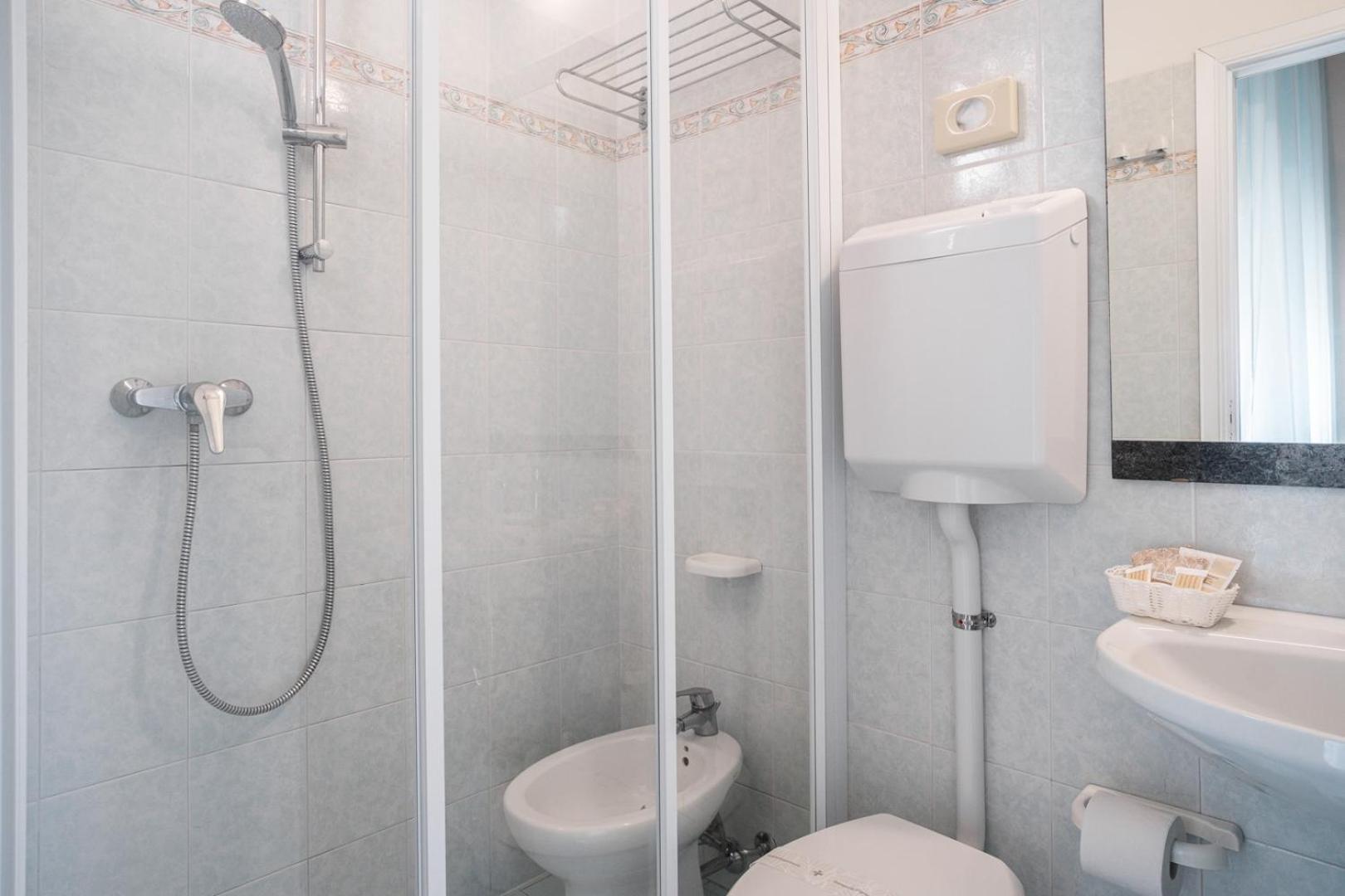 Blu Star Hotel Gabicce Mare Kültér fotó