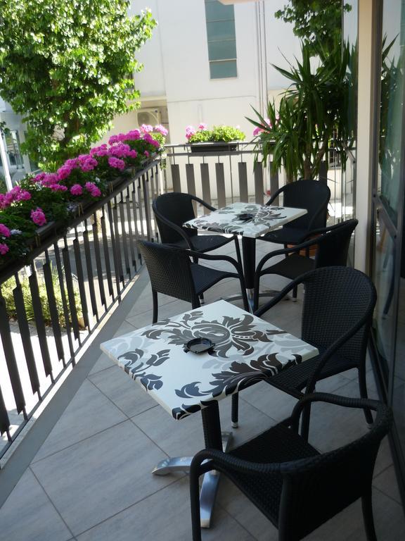 Blu Star Hotel Gabicce Mare Kültér fotó