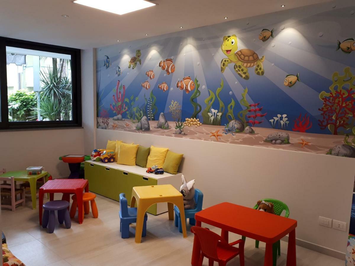 Blu Star Hotel Gabicce Mare Kültér fotó