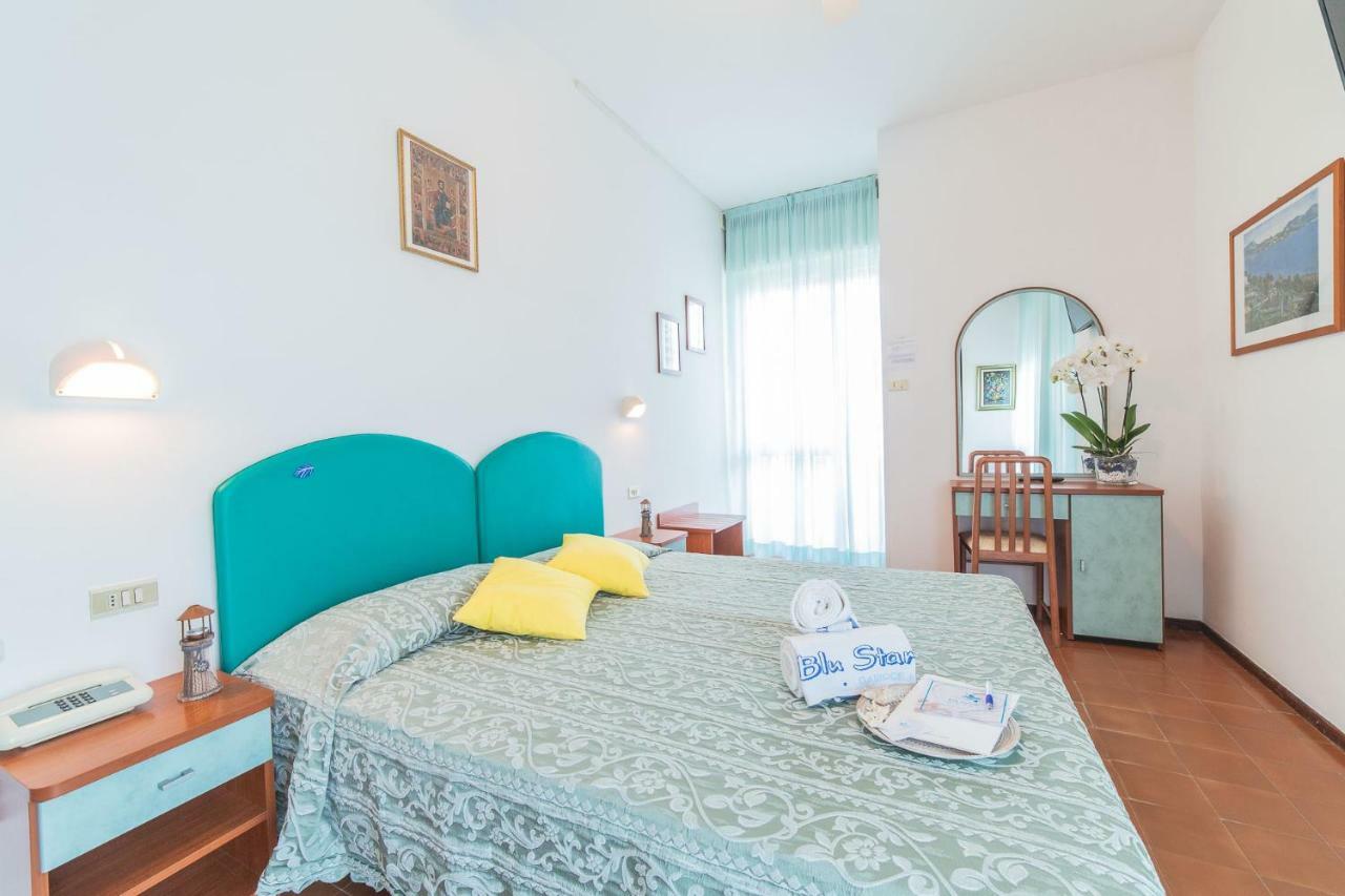Blu Star Hotel Gabicce Mare Kültér fotó