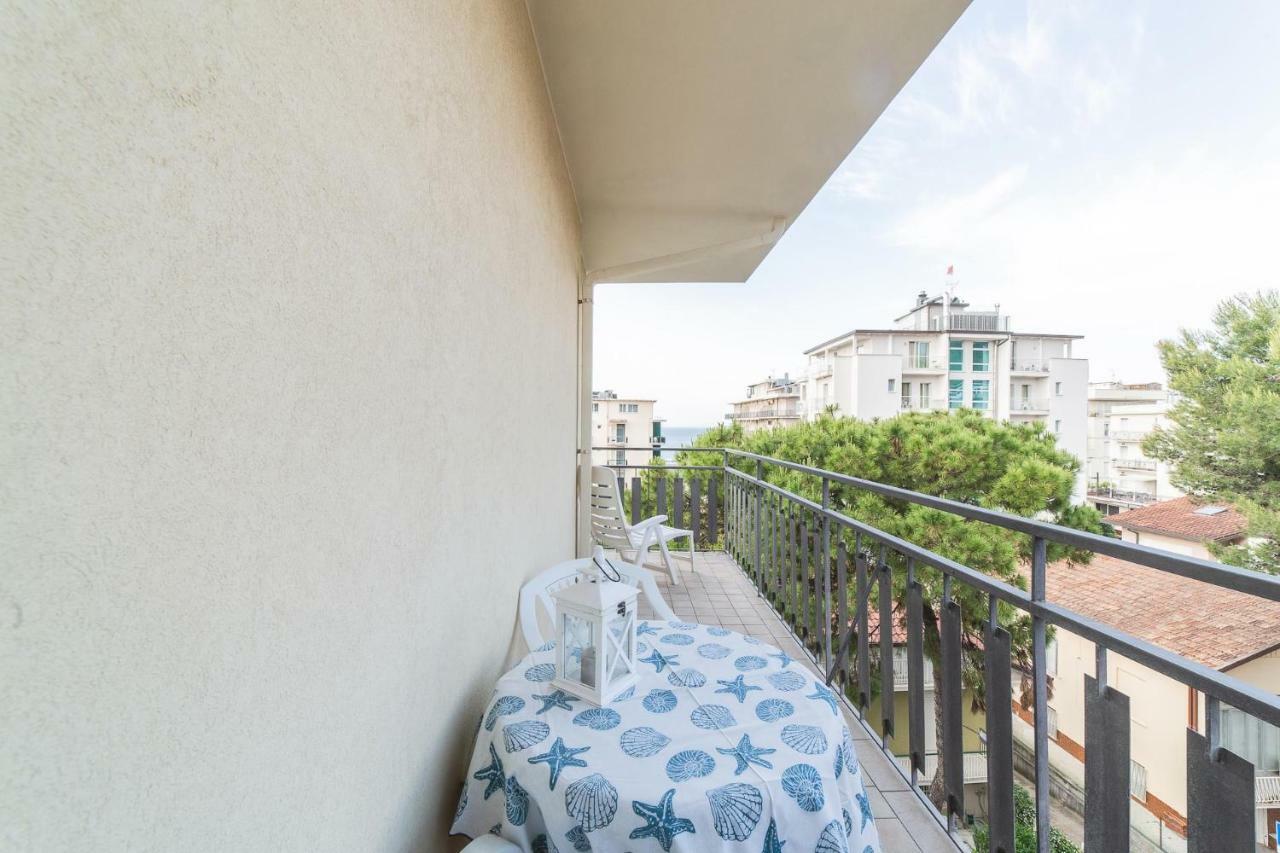 Blu Star Hotel Gabicce Mare Kültér fotó
