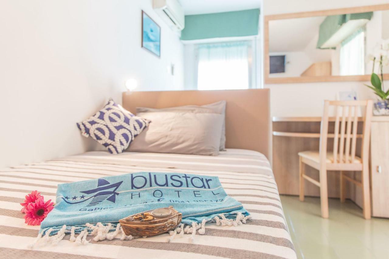 Blu Star Hotel Gabicce Mare Kültér fotó